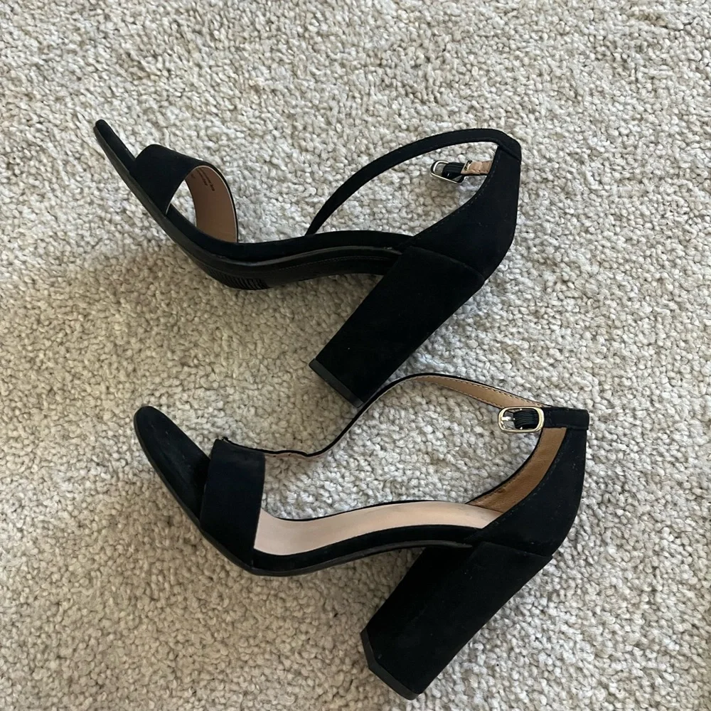 A New Day Black Block Sandal Heels Size 5 3.5” Heel
